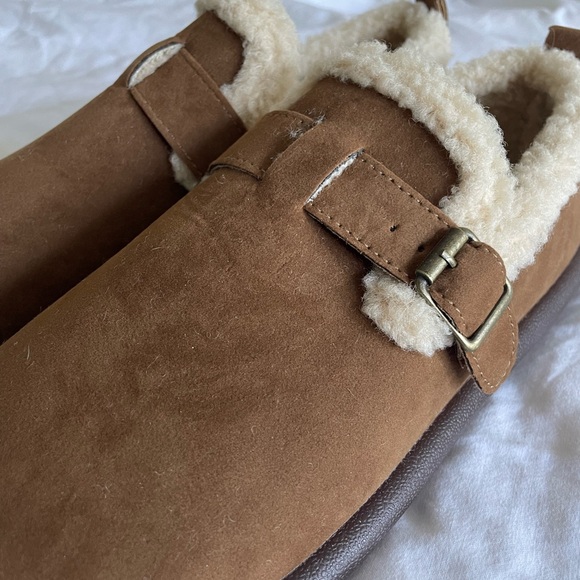 Fall slip ons - Picture 6 of 6